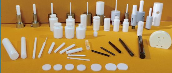 مكبس وصمام من السيراميك الطبي