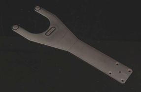 مصاصة السيراميك الصناعية والإصبع