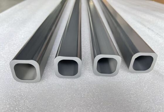 حزمة مربعة SSiC مع مقاومة الأكسدة في درجة الحرارة العالية والإدارة الحرارية العالية للأفران الصناعية